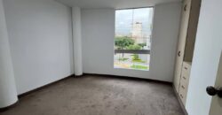 DEPARTAMENTO EN VENTA EN SURCO