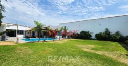 Venta De Amplia Casa De Lujo Con Piscina En La Molina