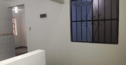 Alquilo Casa de 1 Piso Para Oficina – Taller o Vivienda.