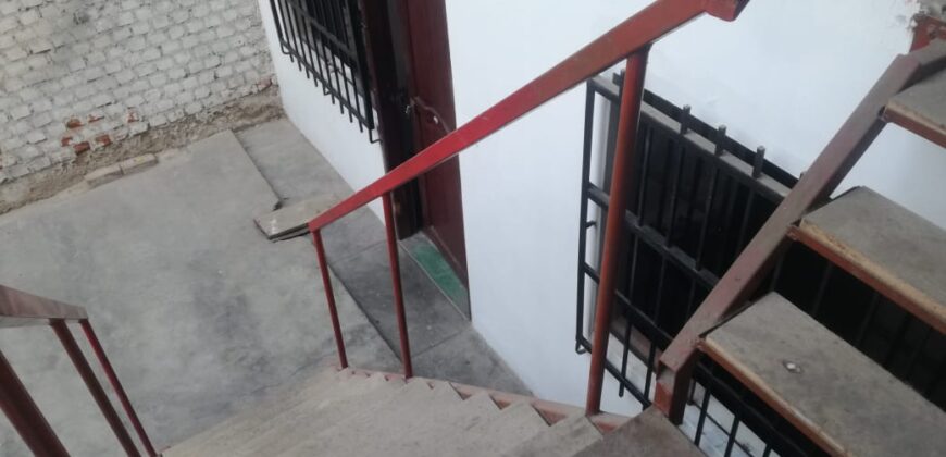 Alquilo Casa de 1 Piso Para Oficina – Taller o Vivienda.
