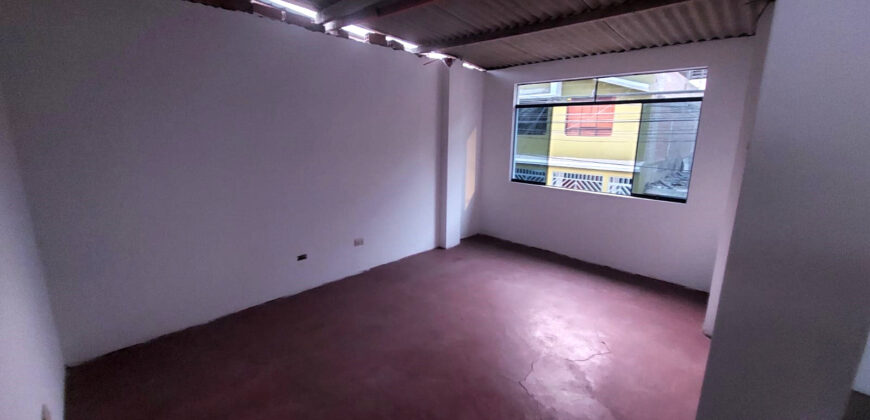 VENTA DE CASA EN VILLA EL SALVADOR