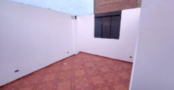 VENTA DE CASA EN VILLA EL SALVADOR