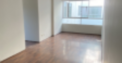 Departamento en venta en Chorrillos, en calle Los Gorriones 252